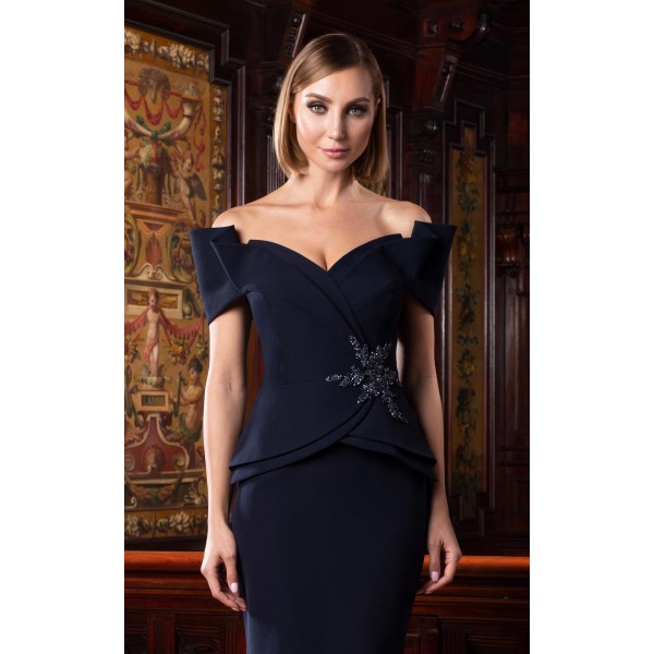 Fenduch 1550 Dress