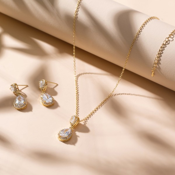 Ladies' Unique Alloy With Irregular Cubic Zirconia Jewelry Sets