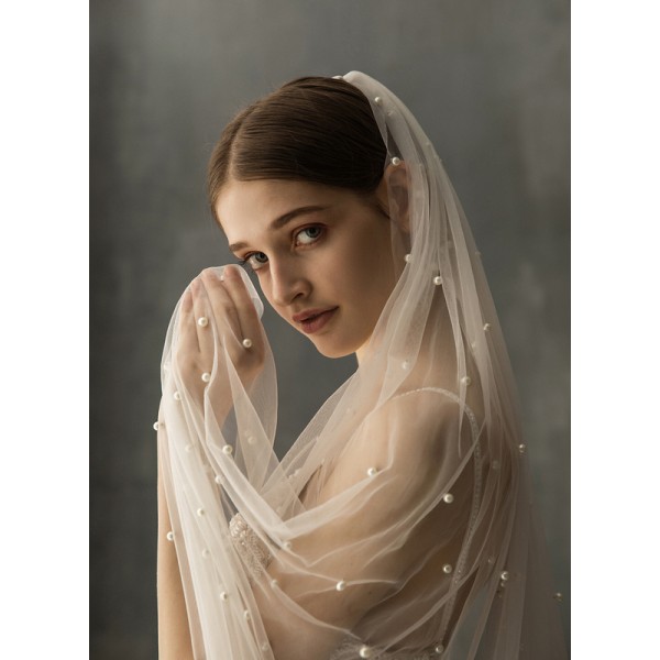 One-tier Pencil Edge Chapel Bridal Veils With Faux Pearl