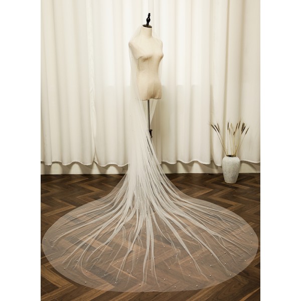 One-tier Cut Edge Cathedral Bridal Veils With Faux Pearl