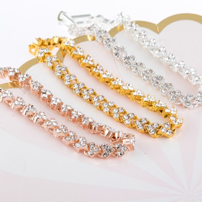 Ladies' Elegant Alloy With Irregular Rhinestone Bracelets