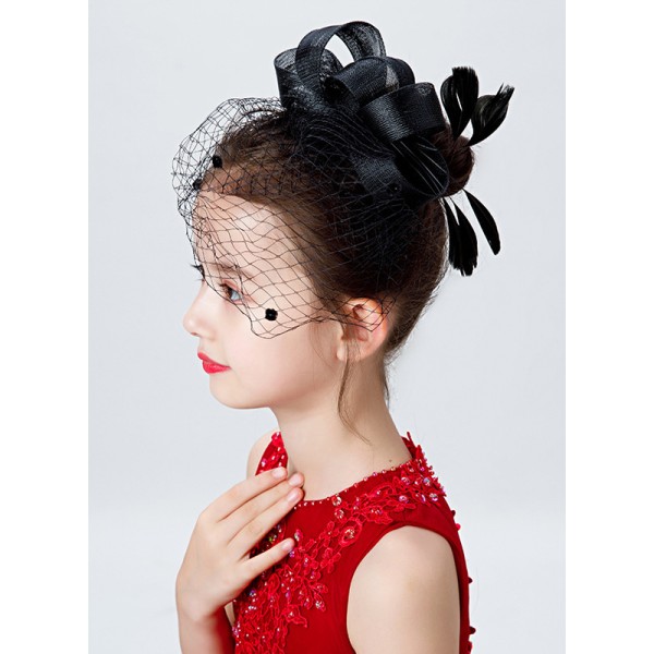 Flower Girl Nylon/Polyester/Feather Fenduchs