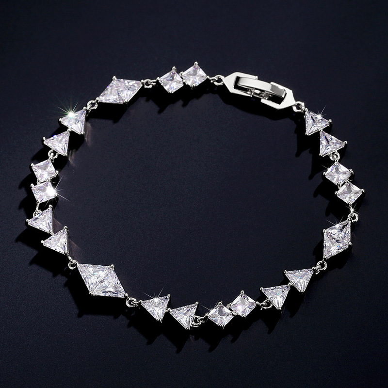 Elegant/Beautiful/Classic Alloy With Irregular Cubic Zirconia Bracelets