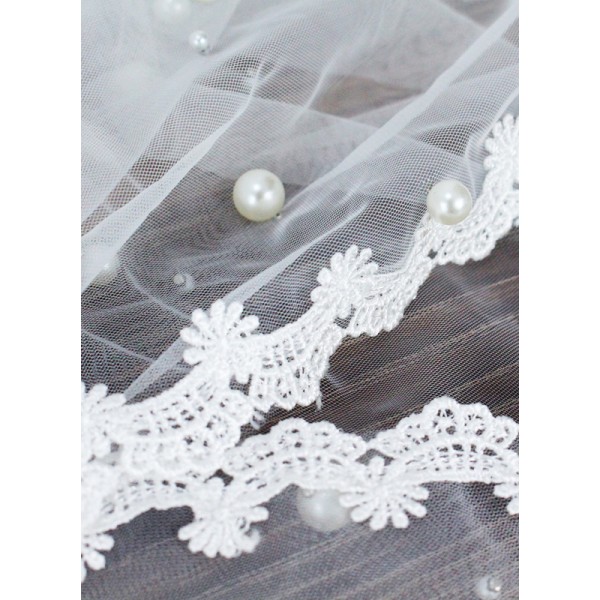 Two-tier Lace Applique Edge Fingertip Bridal Veils With Beading