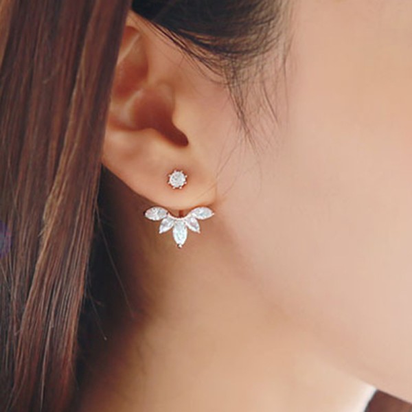 Ladies' Lovely Alloy With Irregular Rhinestone Earrings